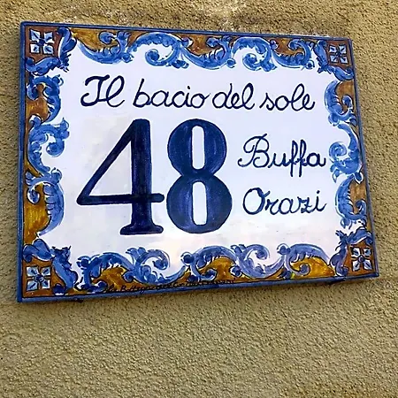 Il Bacio Del Sole Frühstückspension Valderice