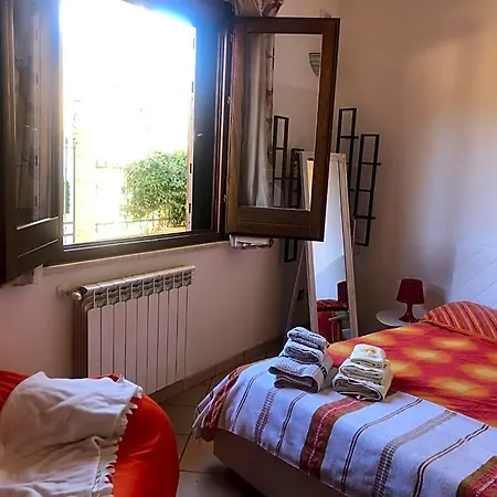 Il Bacio Del Sole Oda ve Kahvaltı 3*